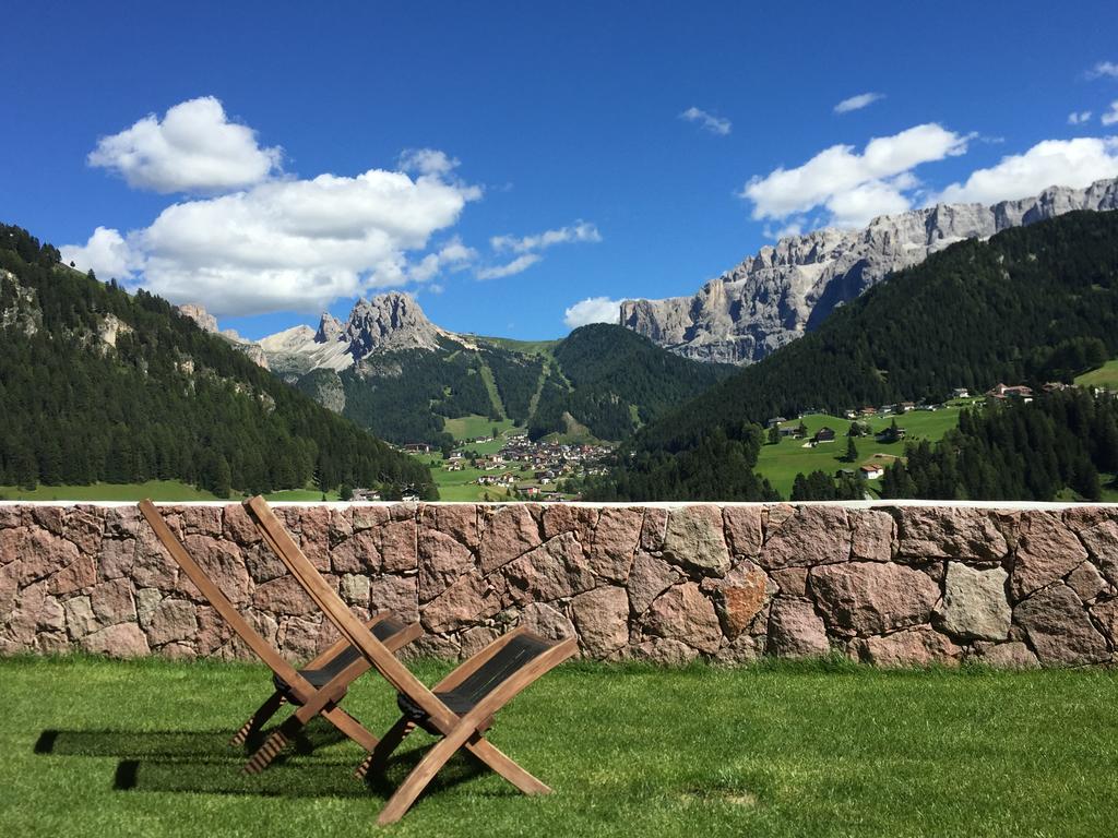 Apartments Etruska Santa Cristina Val Gardena Kültér fotó